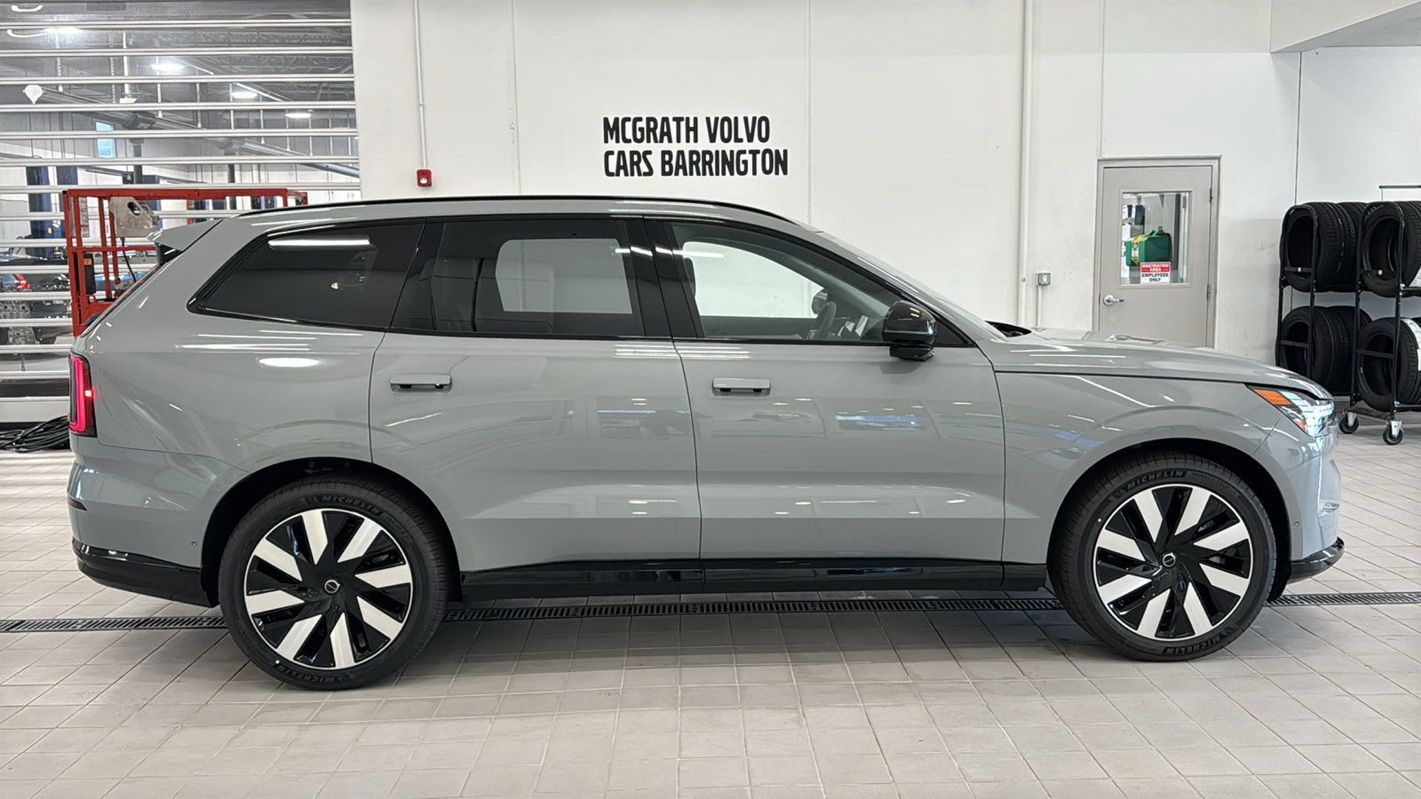 New 2026 Volvo EX90 Ultra AWD/4WD image 4