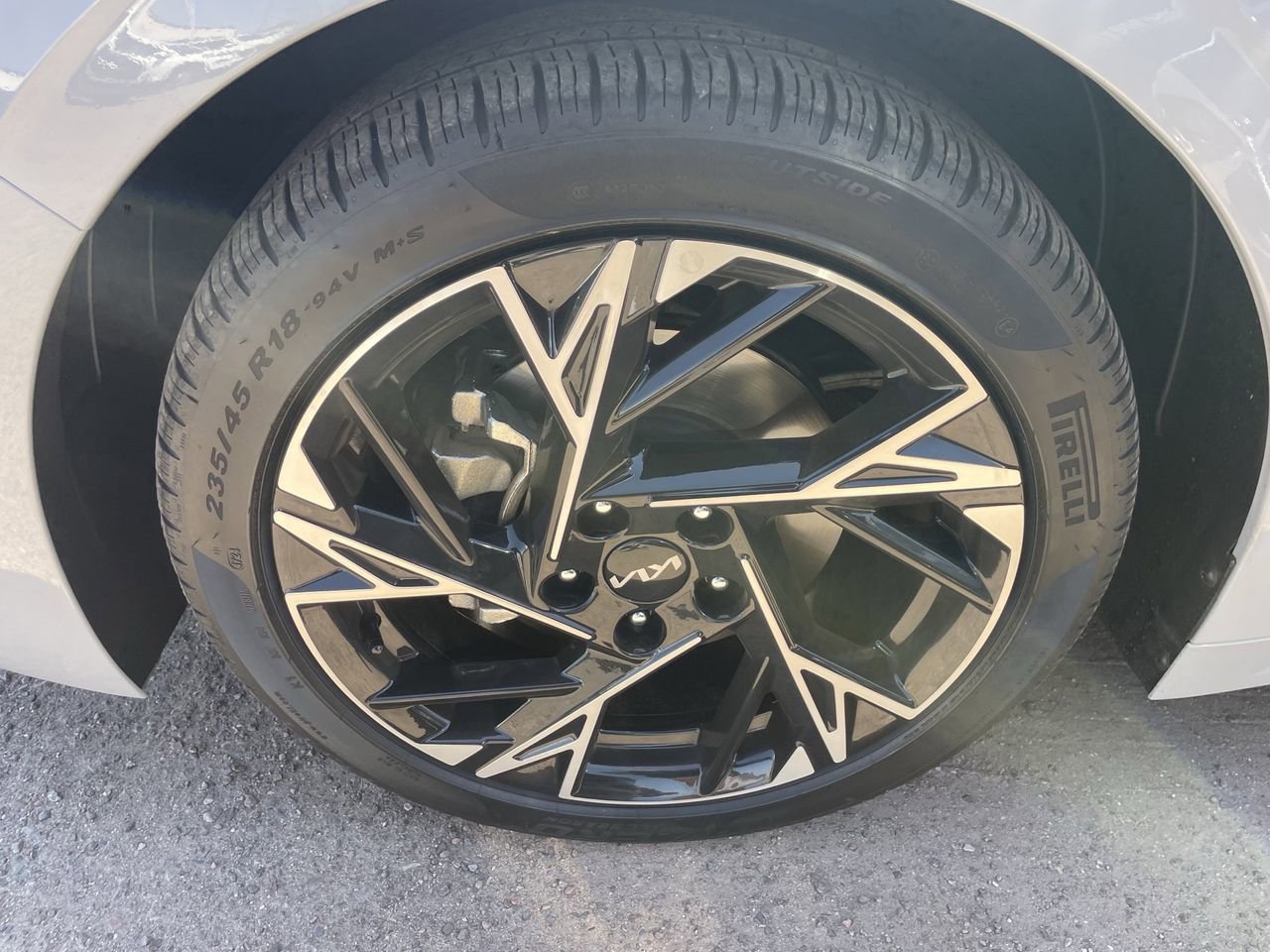 Certified 2025 Kia K5 GT-Line w/ GT-Line Premium Package FWD image 5