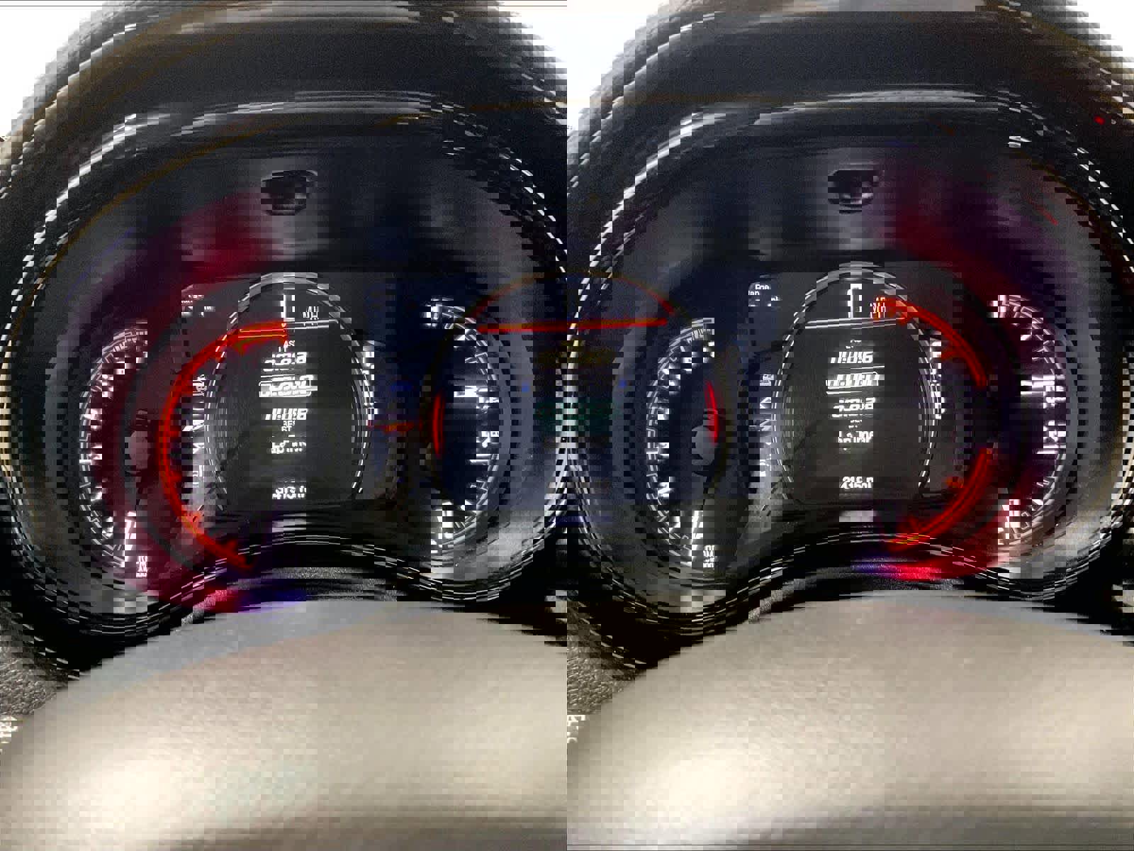 Used 2021 Dodge Durango R/T w/ Technology Group image 26