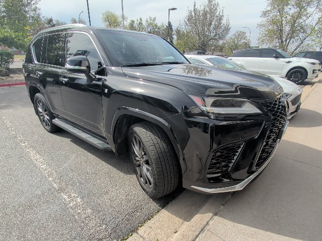 Used 2023 Lexus LX 600 F Sport w/ Accessory Package (Z1) AWD/4WD image 2