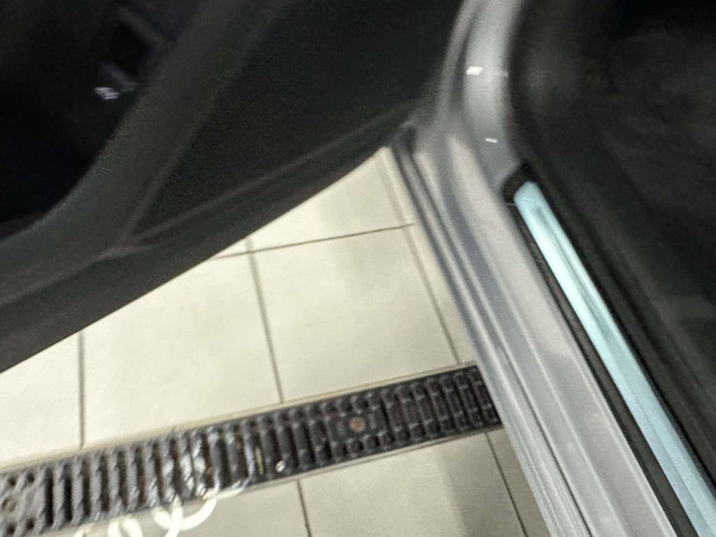 Used 2023 Audi A6 2.0T Premium w/ Convenience Package image 21