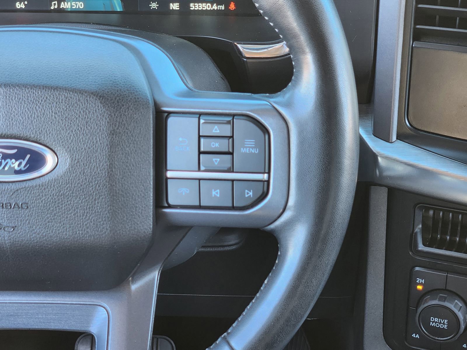 Used 2023 Ford F150 Lariat image 32