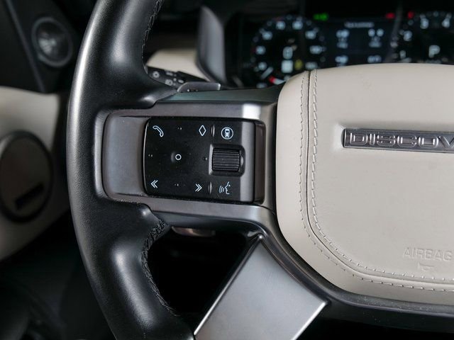 Used 2024 Land Rover Discovery Dynamic SE AWD/4WD image 19
