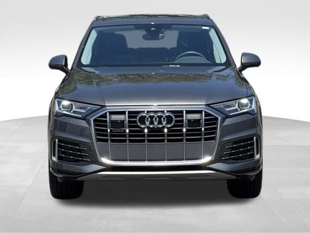 Certified 2023 Audi Q7 2.0T Premium w/ Convenience Package AWD/4WD image 2