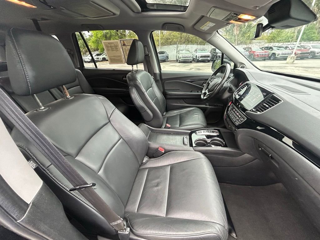 Used 2019 Honda Pilot Touring image 24