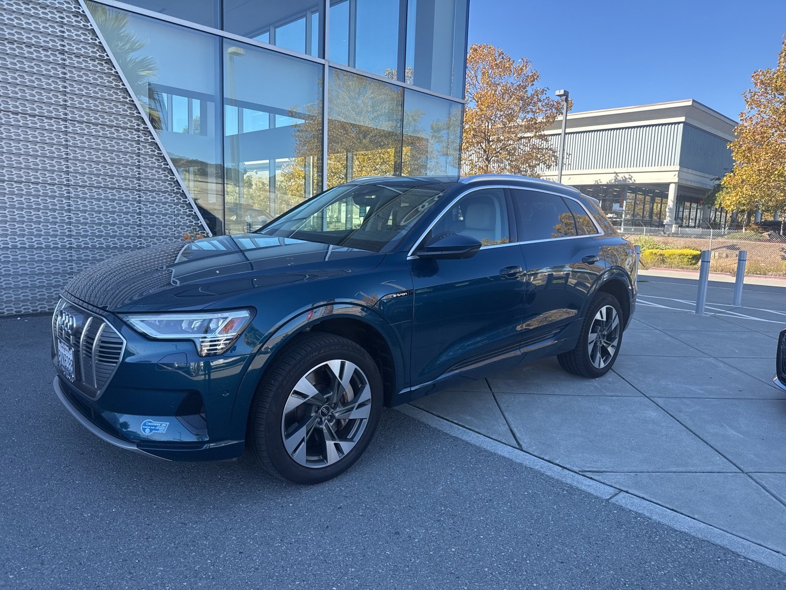 Used 2021 Audi e-tron Prestige w/ Prestige Package