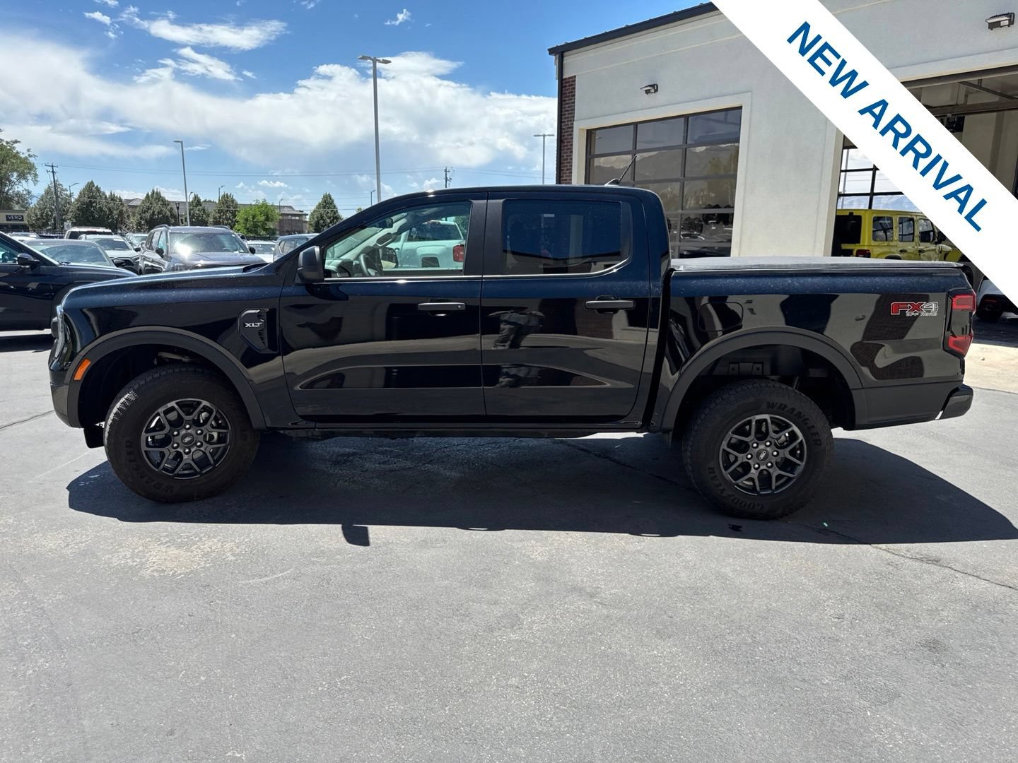 Used 2025 Ford Ranger XLT w/ Equipment Group 301A High AWD/4WD image 4