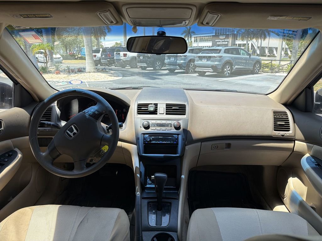 Used 2003 Honda Accord LX image 10