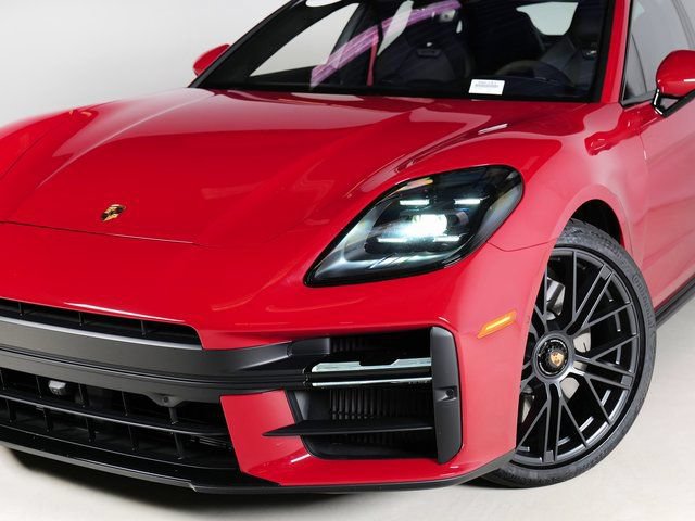 Certified 2025 Porsche Panamera GTS AWD/4WD image 31