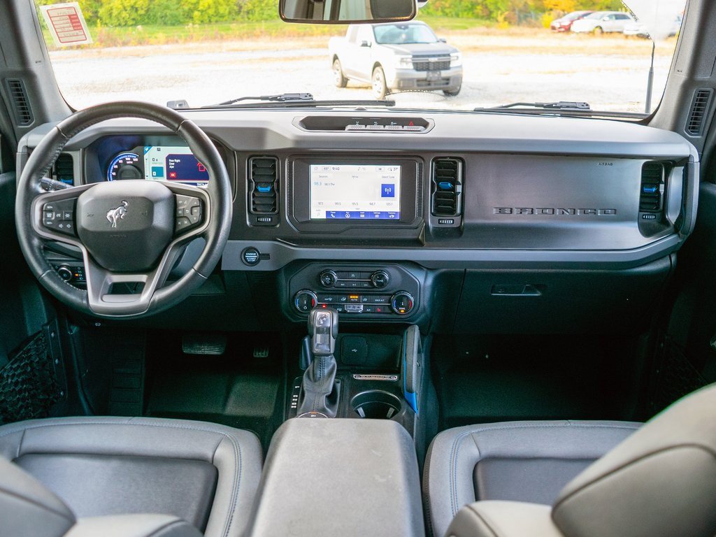 Used 2022 Ford Bronco Black Diamond image 36