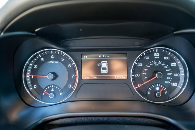 Used 2023 Kia Forte LXS image 18