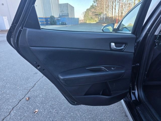 Used 2017 Kia Optima Premium image 15