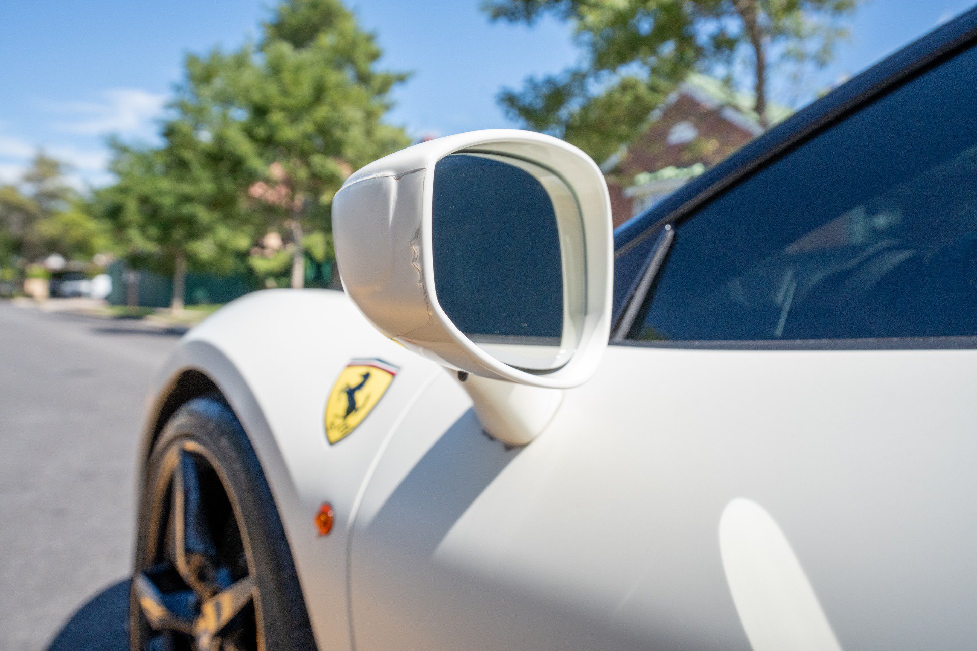 Used 2018 Ferrari 488 GTB RWD image 27