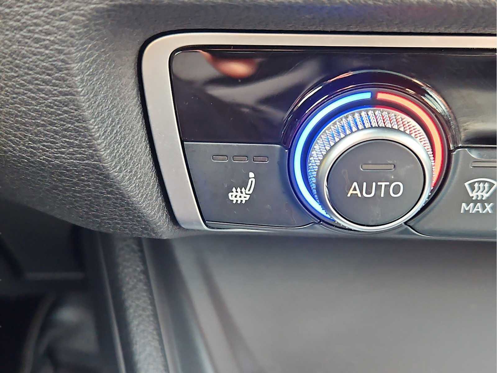 Used 2023 Audi Q3 2.0T Premium AWD/4WD image 26