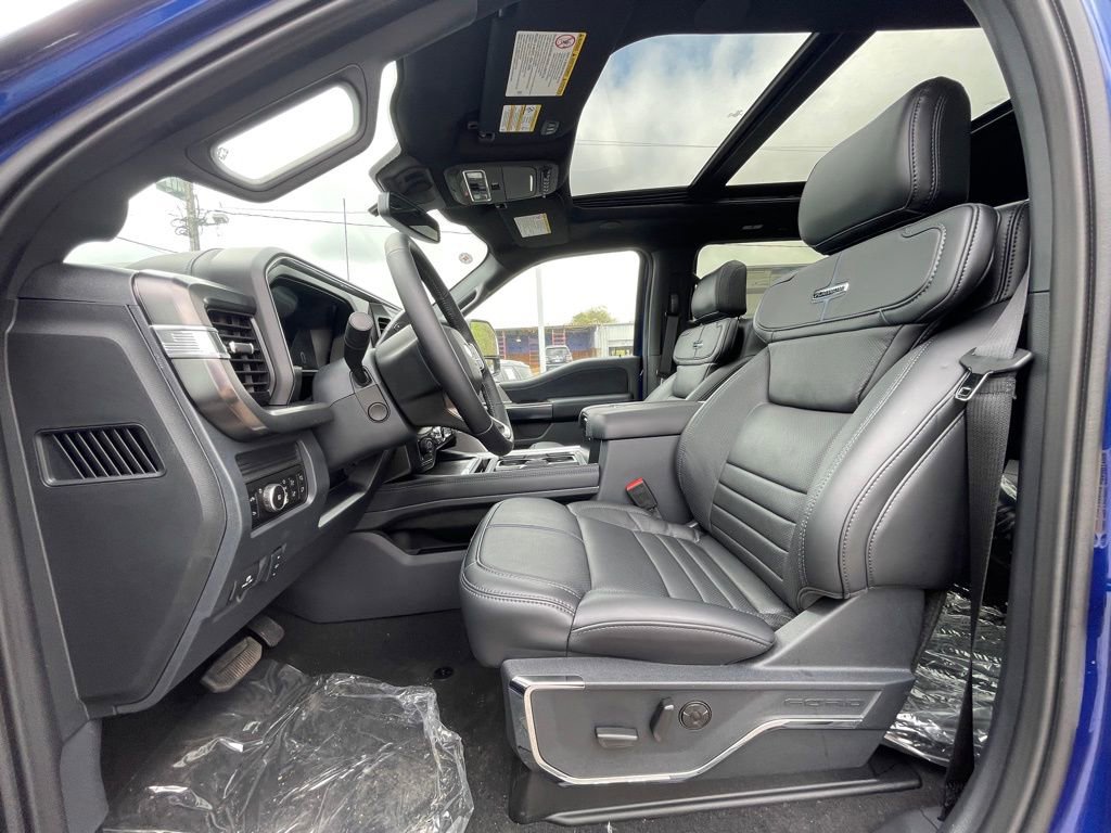 New 2026 Ford F250 Platinum w/ Tremor Off-Road Package AWD/4WD image 18
