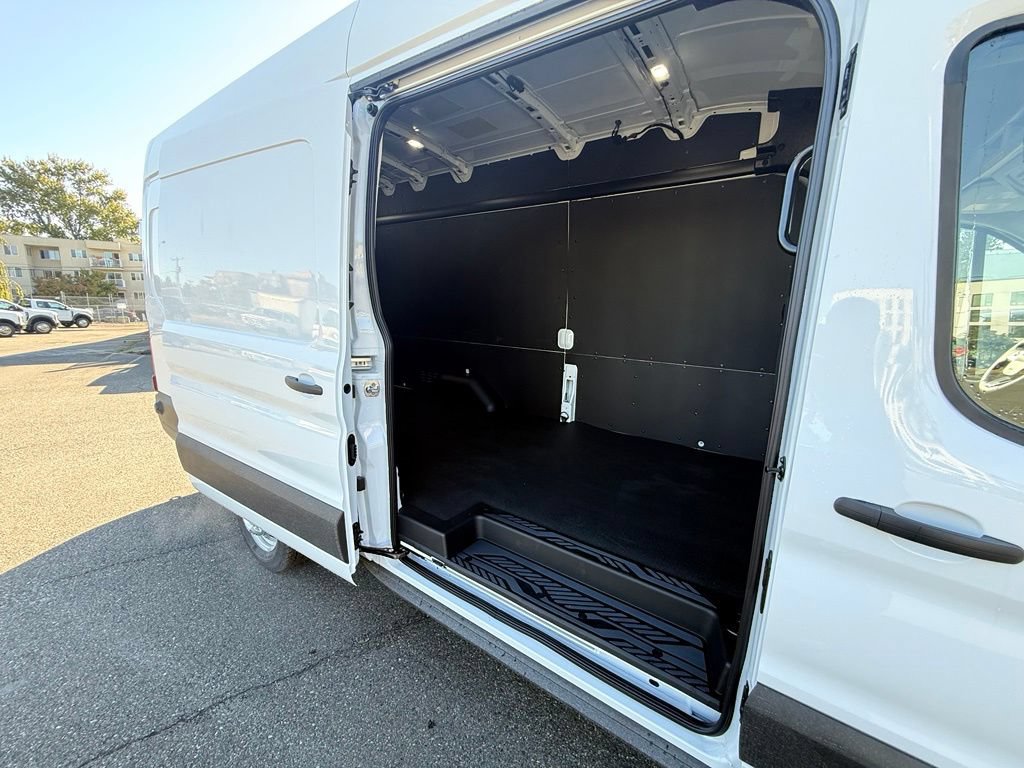 New 2026 Ford Transit 350 148 High Roof Extended AWD w/ Load Area Protection Package image 21