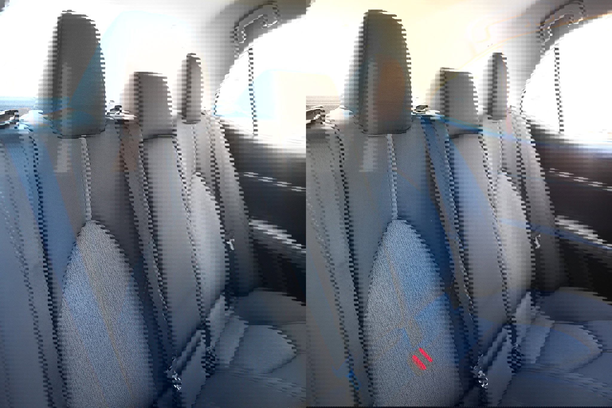 Used 2023 Toyota Camry LE image 19