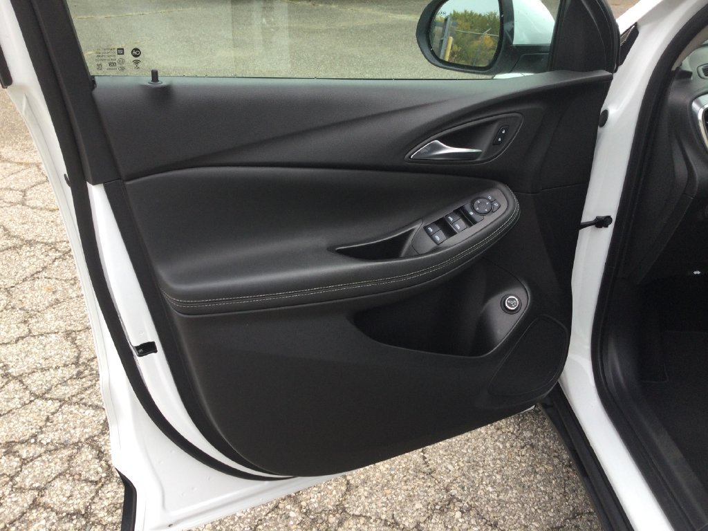 Used 2024 Buick Encore GX Preferred FWD image 10