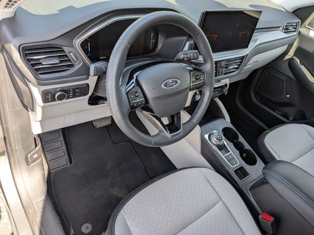Used 2024 Ford Escape Active w/ Tech Pack #1 AWD/4WD image 10