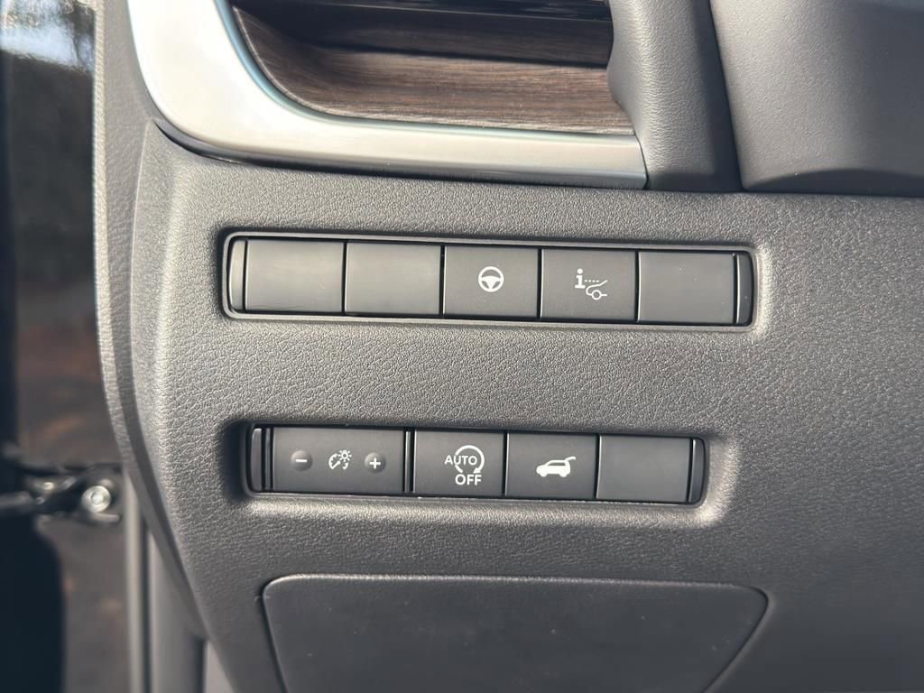 New 2026 Nissan Rogue Platinum image 23