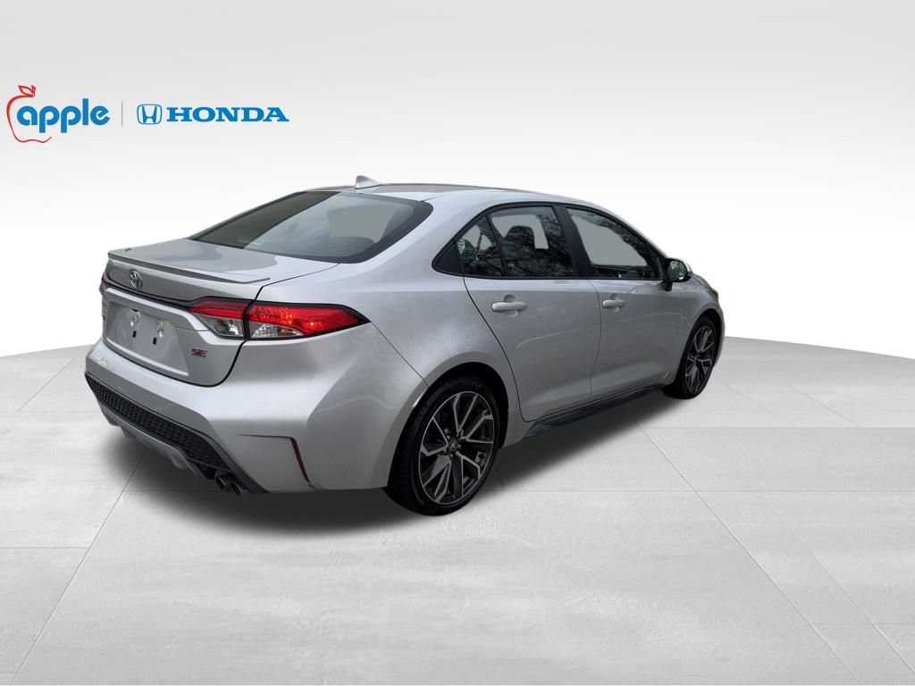 Used 2022 Toyota Corolla SE image 5