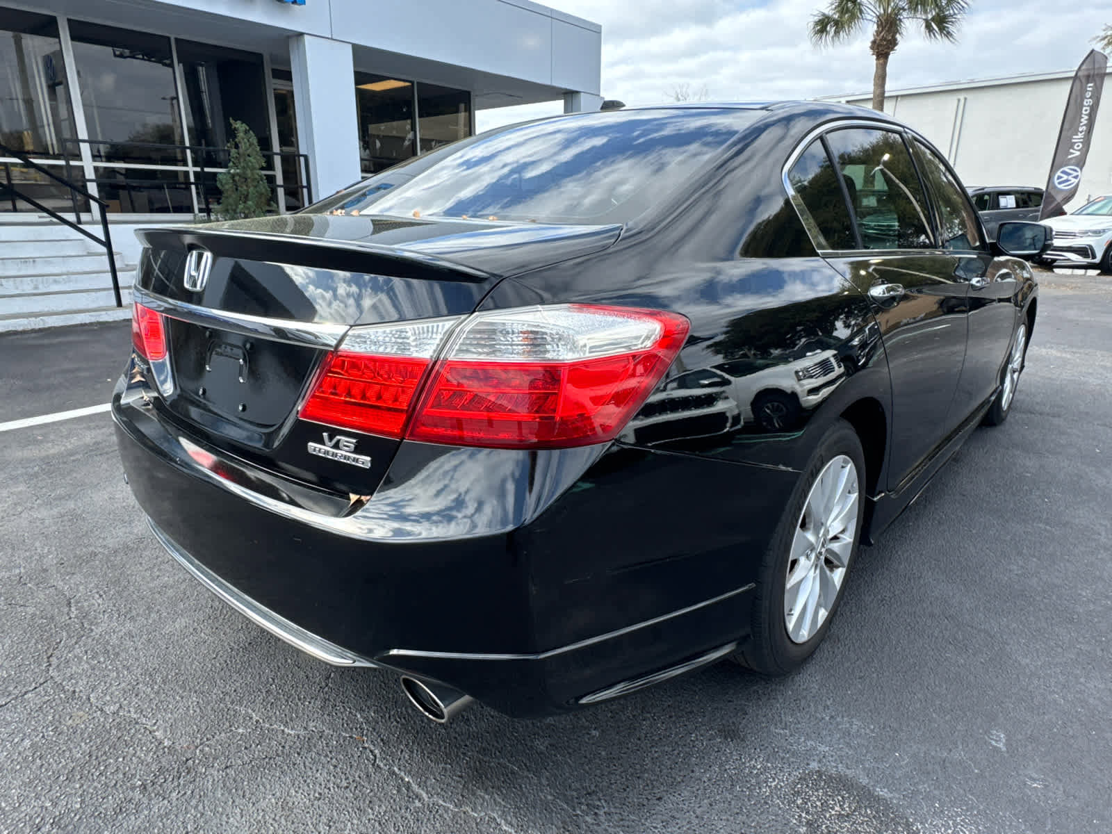 Used 2013 Honda Accord Touring image 3
