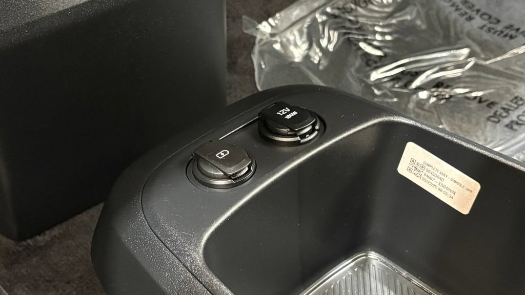 Used 2025 Kia EV6 Light AWD/4WD image 46