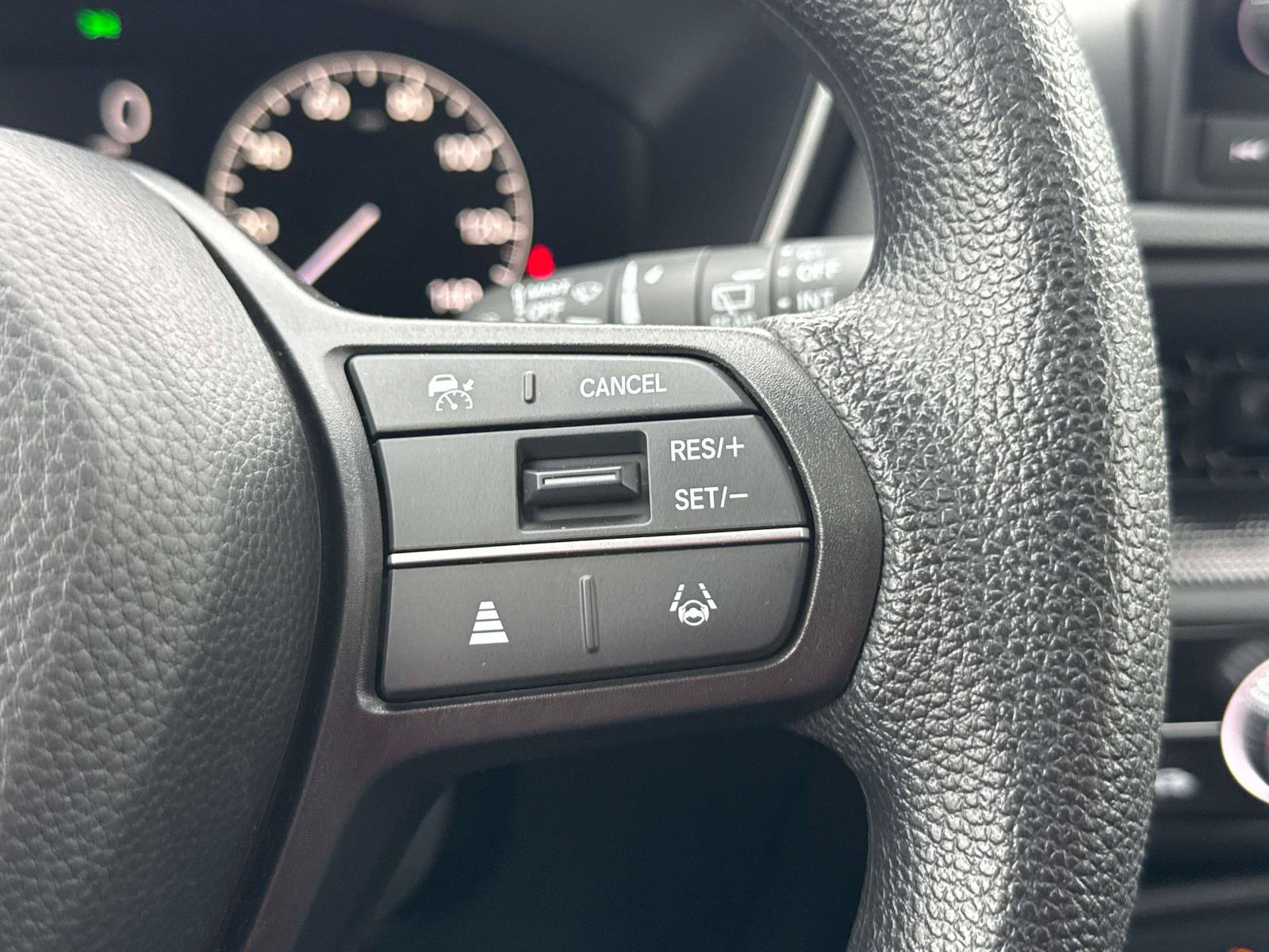 Certified 2025 Honda CR-V EX image 9