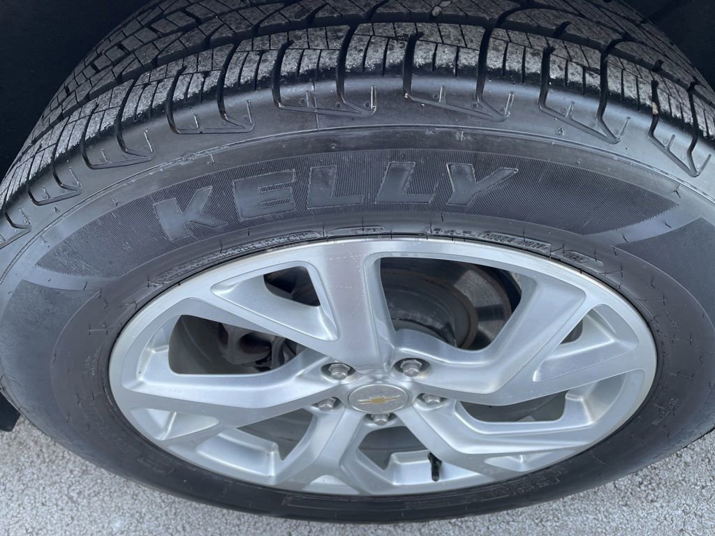 Used 2020 Chevrolet Equinox Premier w/ LPO, Floor Liner Package image 28