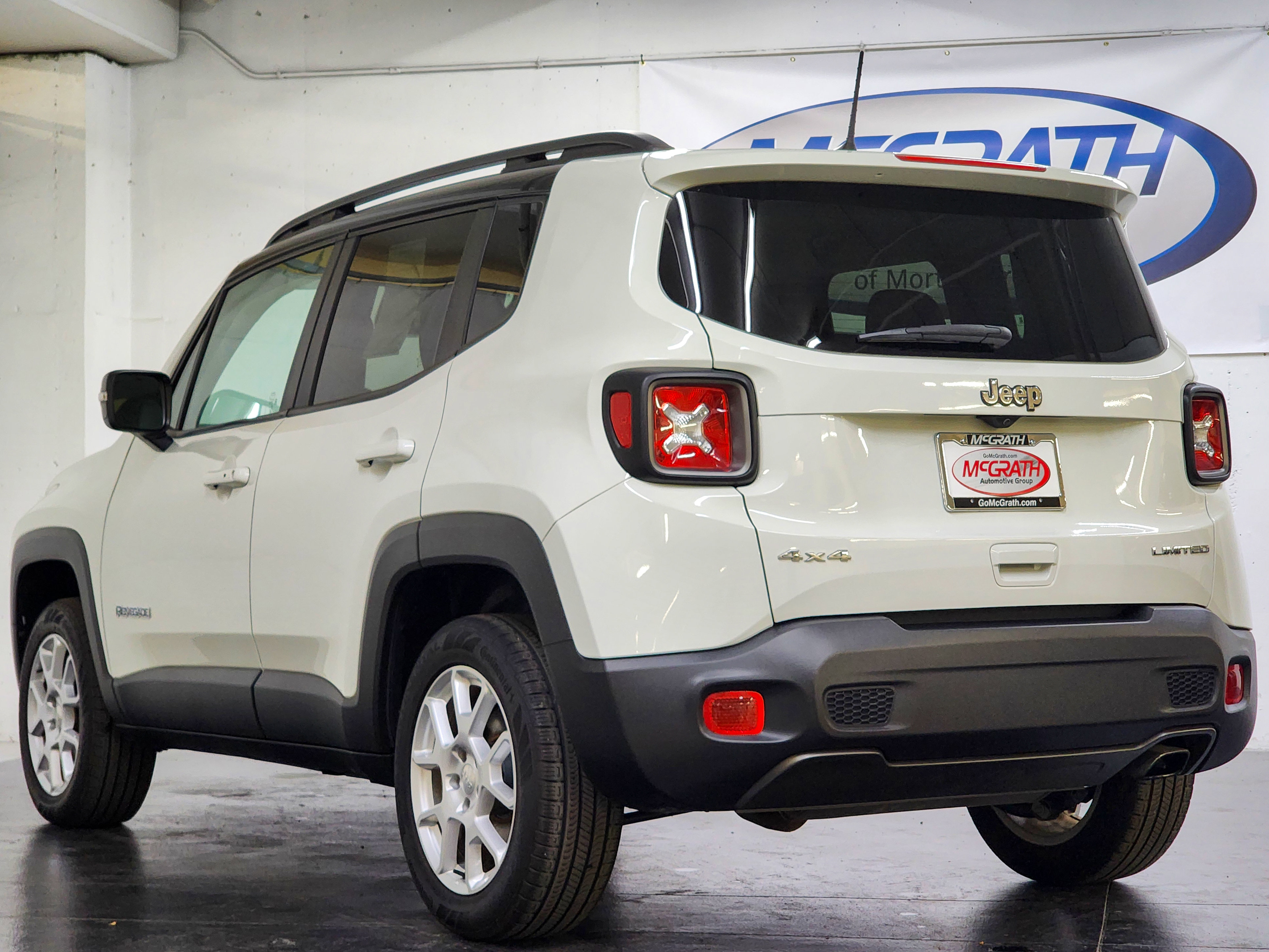 Used 2021 Jeep Renegade Limited image 9