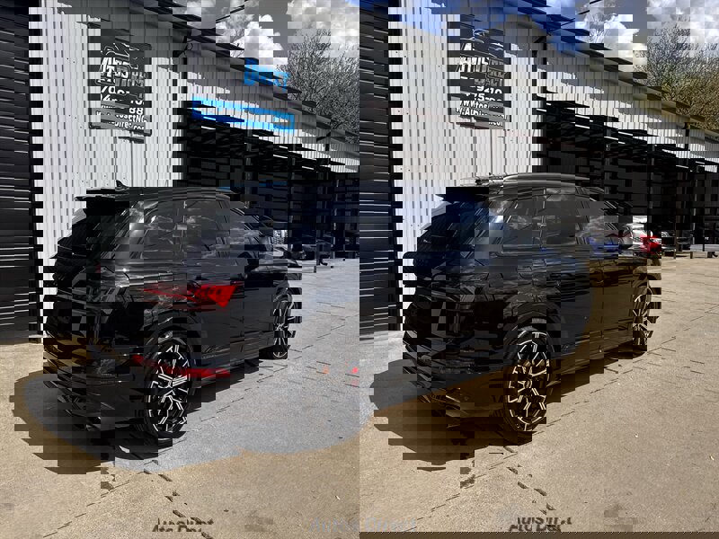 Used 2022 Audi SQ7 Prestige image 18