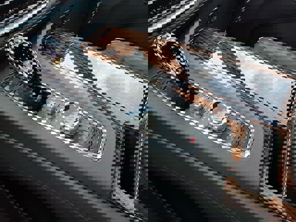 Used 2023 Cadillac Escalade Premium Luxury image 23