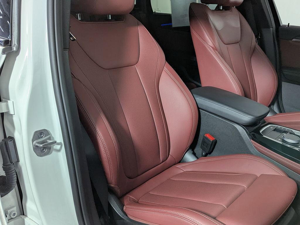 Certified 2024 BMW X4 M40i w/ Premium Package AWD/4WD image 35