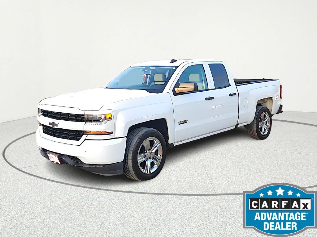 Used 2018 Chevrolet Silverado 1500 Custom w/ Texas Edition RWD image 4