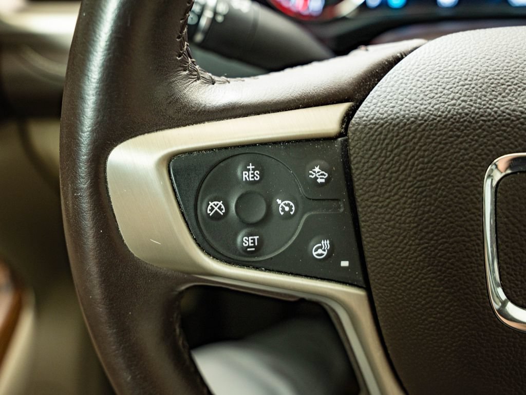 Used 2019 GMC Acadia Denali w/ Technology Package AWD/4WD image 28