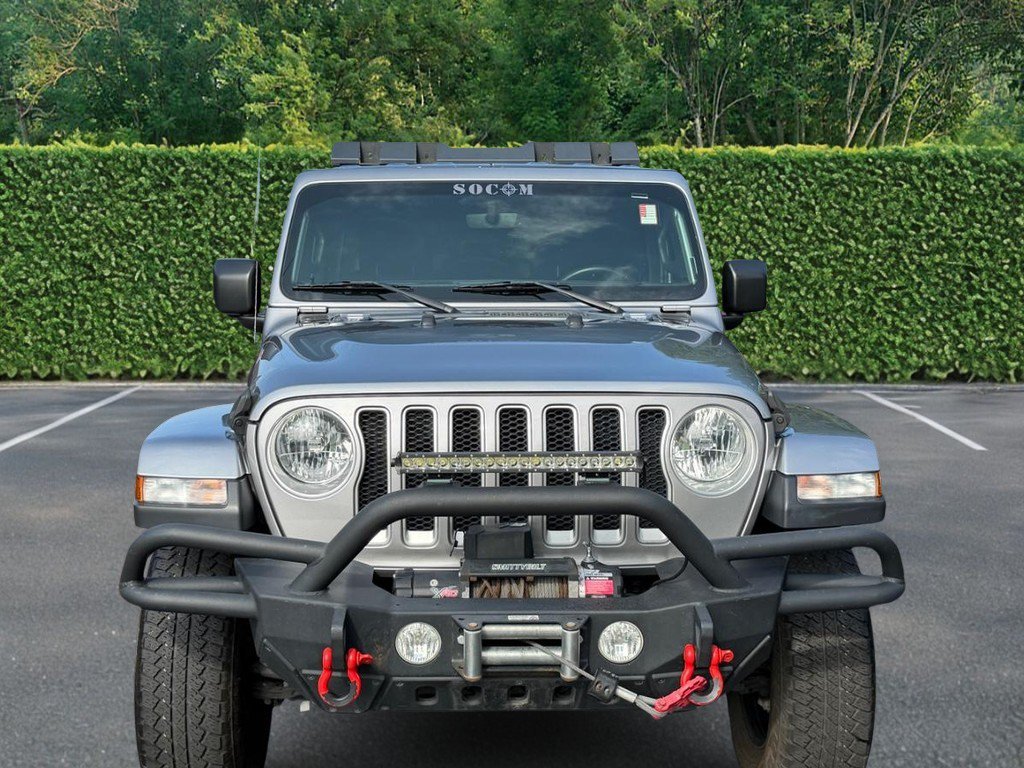 Used 2019 Jeep Wrangler Unlimited Sahara w/ Uconnect 4C Nav & Sound Group AWD/4WD image 9