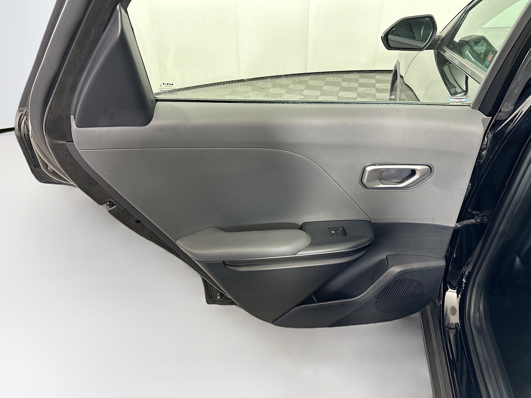 Used 2025 Kia K4 LXS image 26