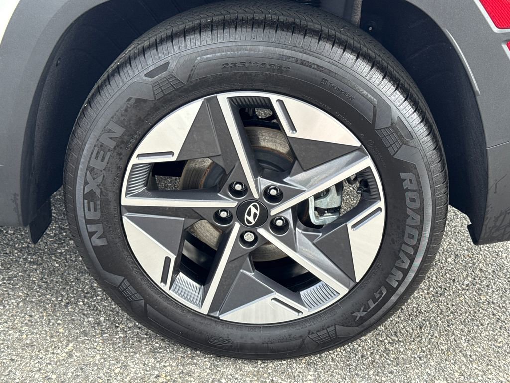 Certified 2025 Hyundai Tucson SEL FWD image 20