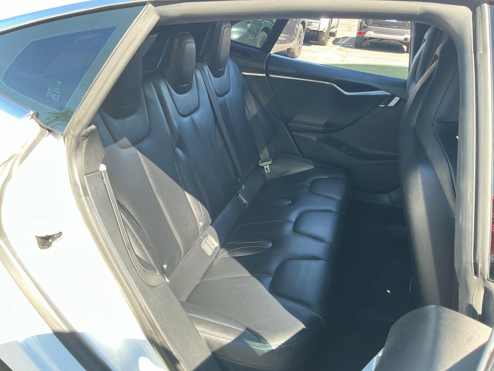 Used 2016 Tesla Model S P90D image 18