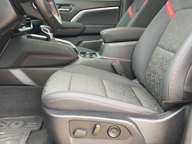 Used 2023 Chevrolet Colorado Z71 w/ Z71 Convenience Package 2 AWD/4WD image 17