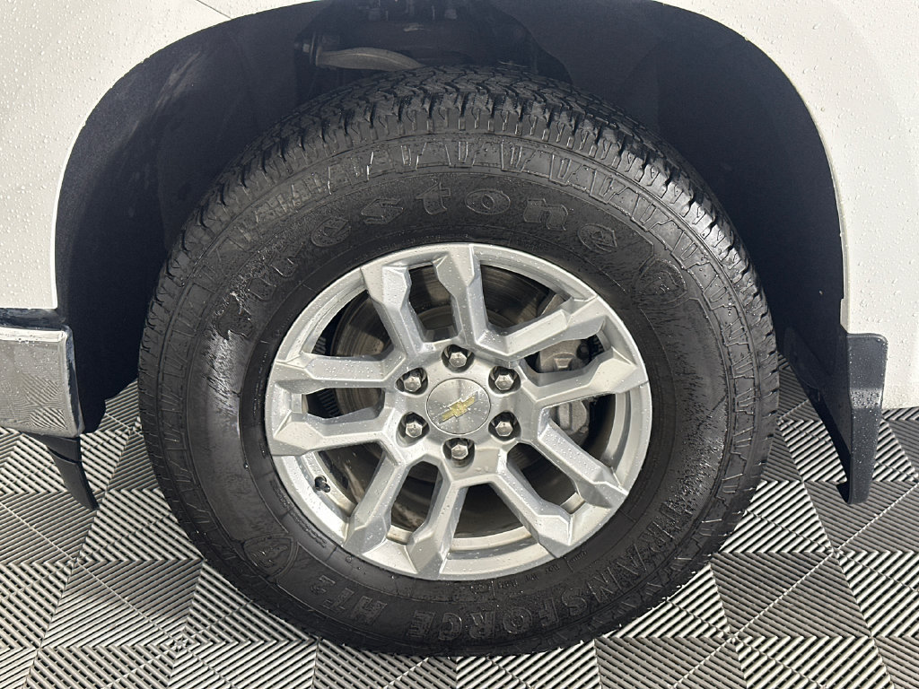 Used 2023 Chevrolet Silverado 1500 LT w/ Protection Package RWD image 11