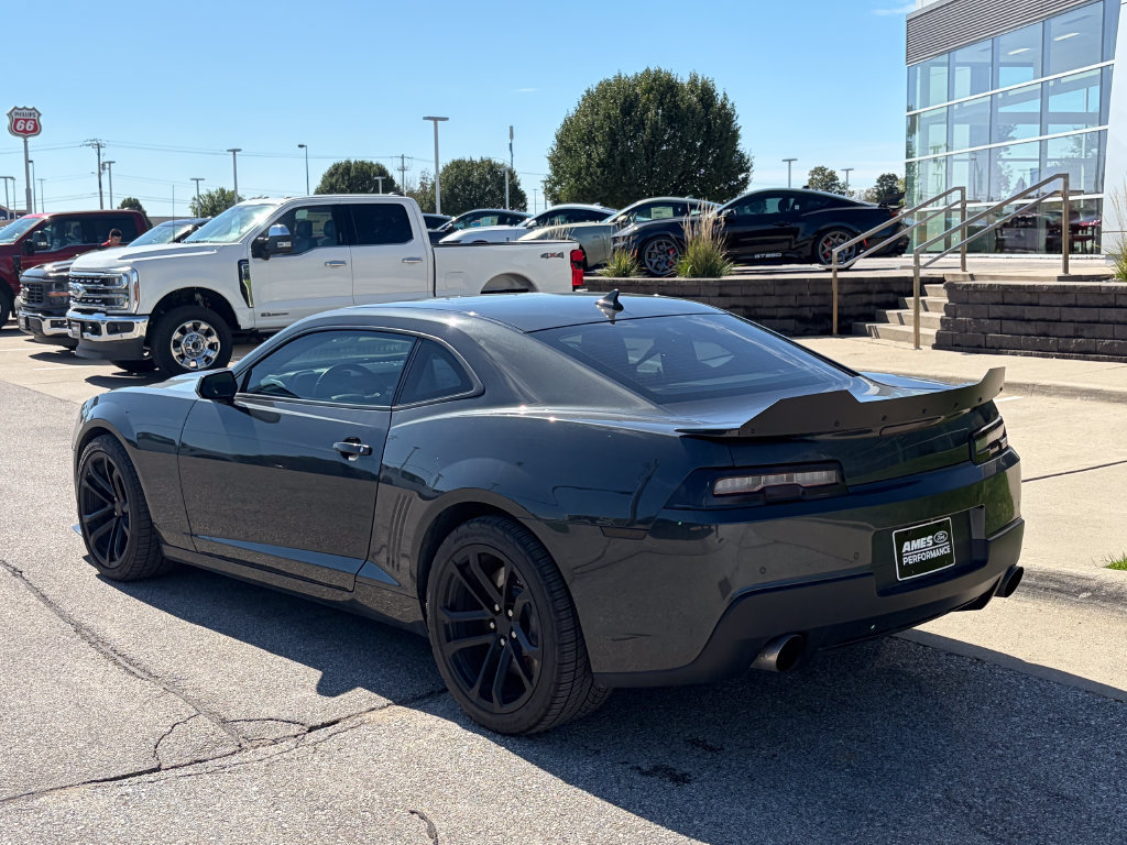 Used 2015 Chevrolet Camaro SS w/ RS Package RWD image 4
