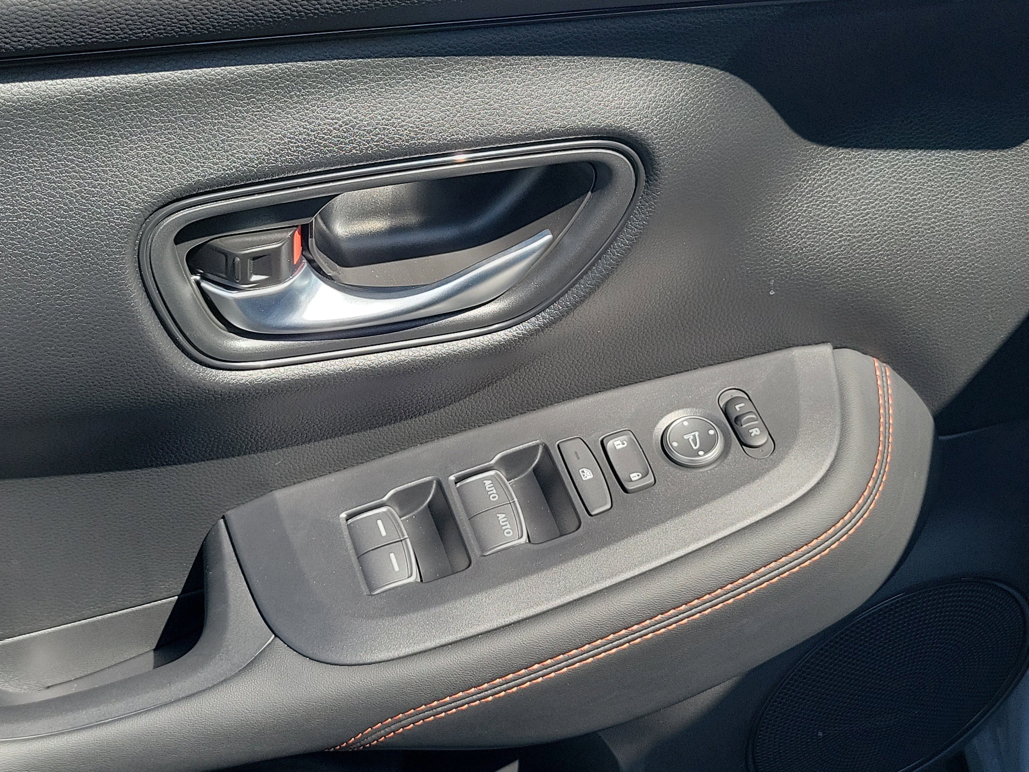 New 2026 Honda HR-V Sport image 21