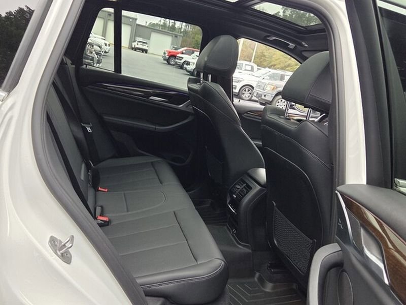 Used 2022 BMW X3 xDrive30i w/ Convenience Package image 16
