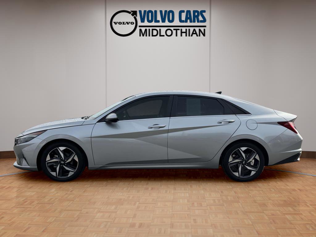 Used 2023 Hyundai Elantra Limited FWD image 23