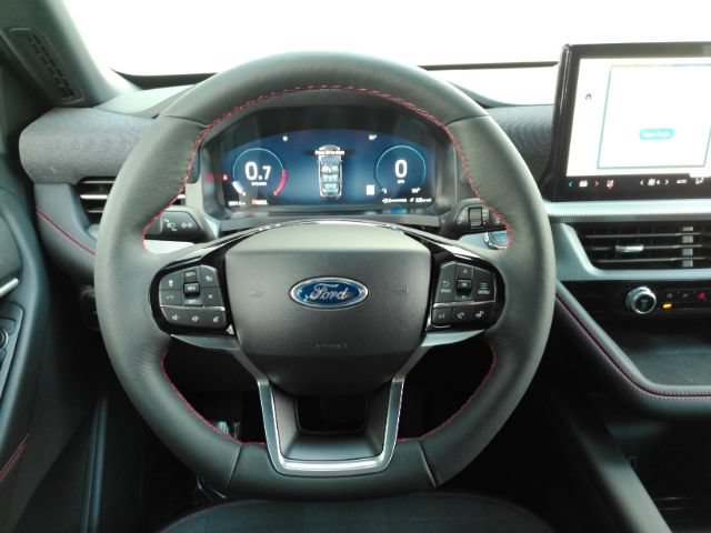 Used 2026 Ford Explorer ST-Line w/ ST-Line Street Pack AWD/4WD image 33