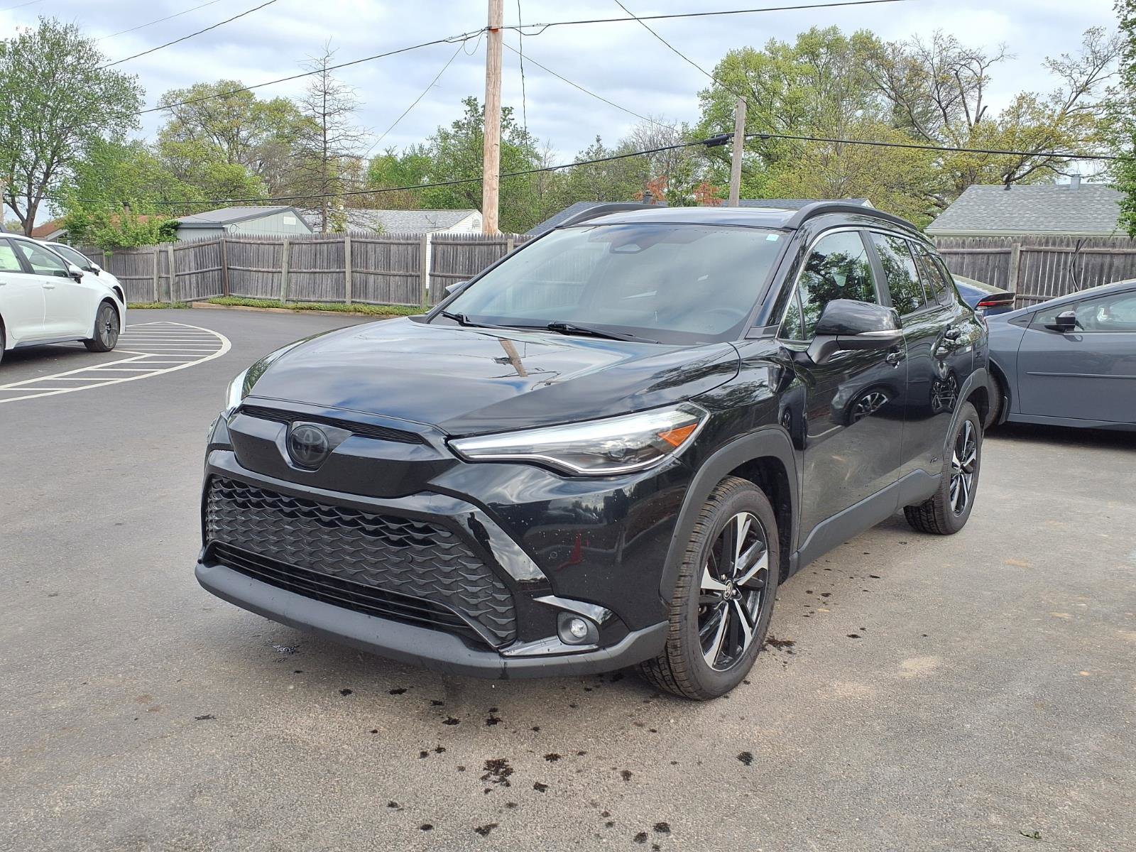 Used 2023 Toyota Corolla Cross XSE w/ Convenience Package AWD/4WD image 30