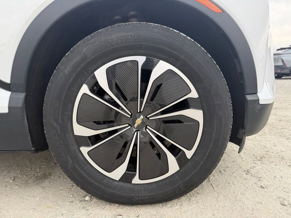 Used 2024 Chevrolet Blazer EV LT image 17