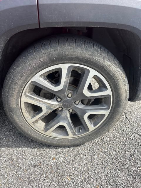 Used 2016 Jeep Renegade Latitude FWD image 52