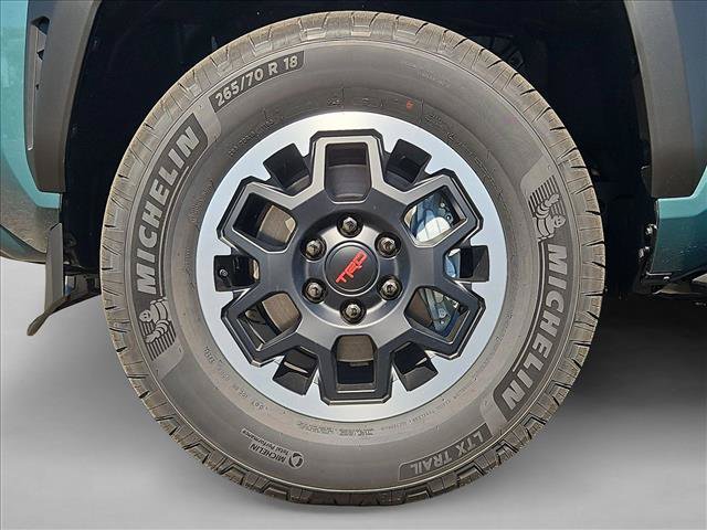 New 2026 Toyota 4Runner TRD Off-Road AWD/4WD image 10
